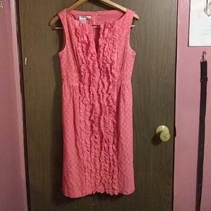 Maggy London Sz 6 Peach ruffled sleeveless dress